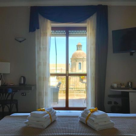 Attico Barocco Bed & Breakfast เลชเช ภายนอก รูปภาพ