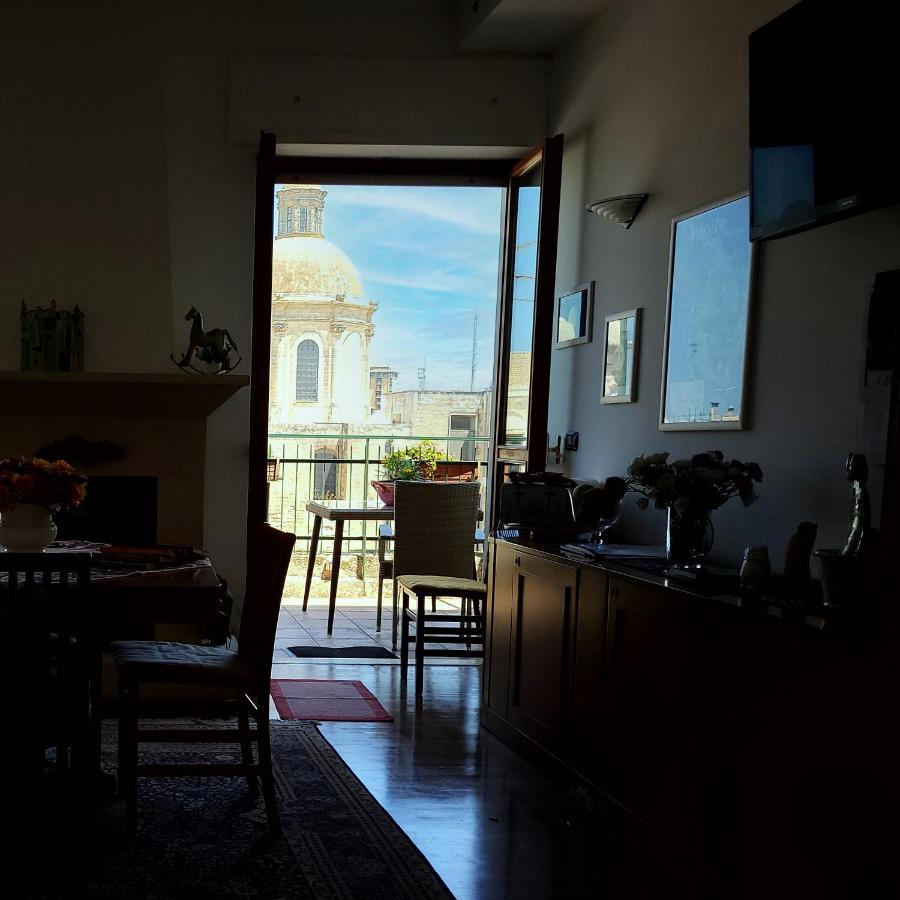 Attico Barocco Bed & Breakfast เลชเช ภายนอก รูปภาพ