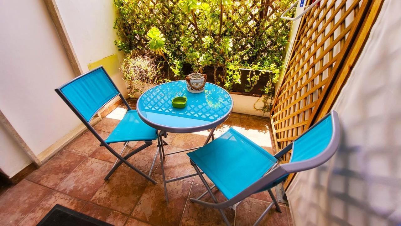 Attico Barocco Bed & Breakfast เลชเช ภายนอก รูปภาพ