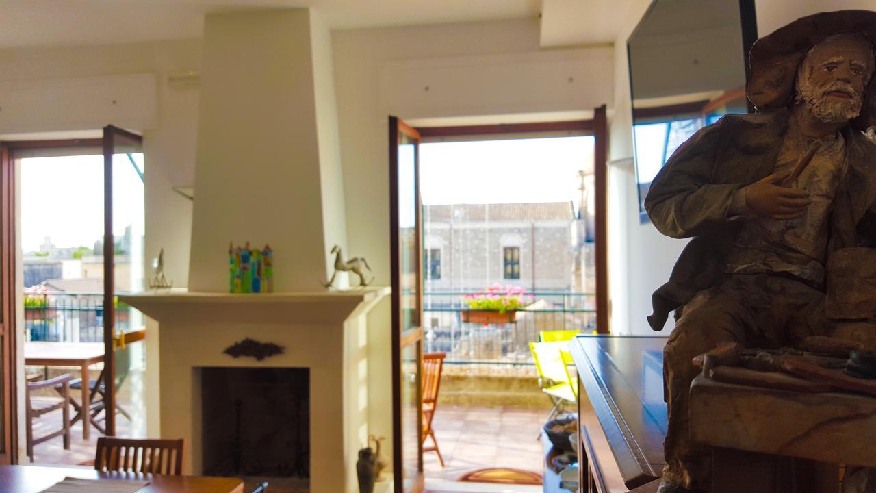 Attico Barocco Bed & Breakfast เลชเช ภายนอก รูปภาพ